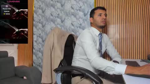 George online show from 11/28/25, 07:05