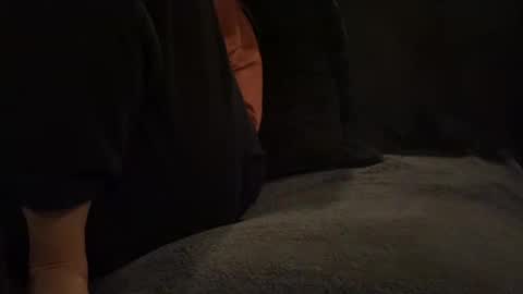 Snapshot of hikinks chatting on 01/25/25, 04:13 hikinxxx online show from 01/25/25, 04:13