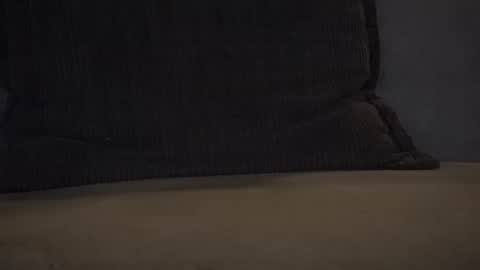 Snapshot of hikinks chatting on 11/02/25, 04:04 hikinxxx online show from 11/02/25, 04:04