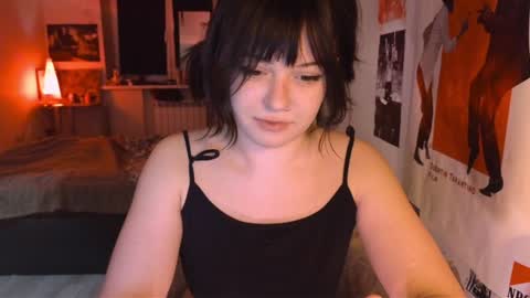 hikksidy online show from 02/05/25, 08:04