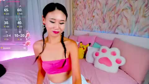 Hikori online show from 07/11/26, 02:14