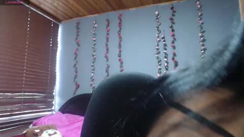 hilaril18 online show from 01/14/26, 10:03