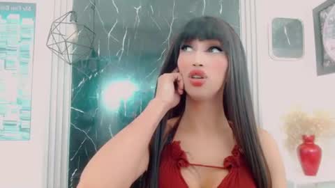 Hilary Avilan online show from 07/11/26, 07:05