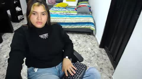 lia online show from 02/25/25, 07:58