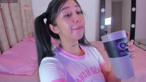 LUNA new account  FOLLOW ME online show from 04/26/26, 05:54