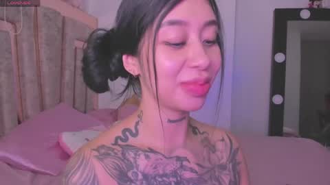 LUNA new account  FOLLOW ME online show from 05/06/26, 09:53