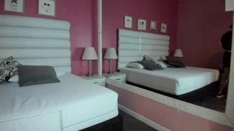 hilary_tailor online show from 09/16/25, 11:00