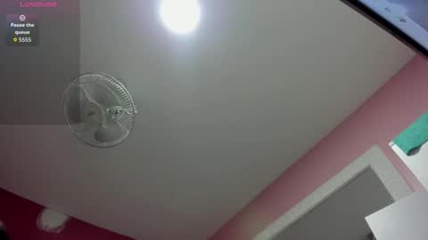 hilary_tailor online show from 10/16/25, 11:22