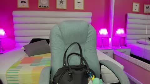 hilary_tailor online show from 10/21/25, 10:49