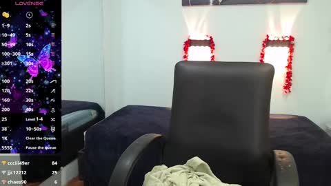 H I L A R Y online show from 03/08/25, 05:49