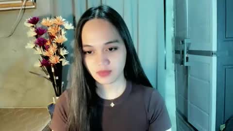 hilarymolly online show from 05/06/26, 05:51