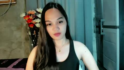hilarymolly online show from 06/23/26, 06:39