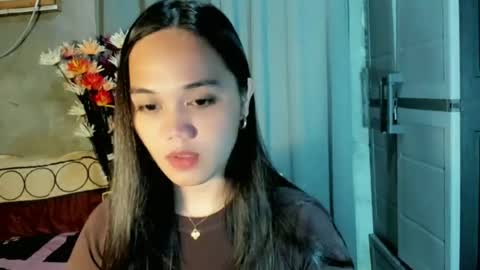 hilarymolly online show from 06/29/26, 07:47