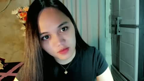 hilarymolly online show from 06/30/26, 07:37