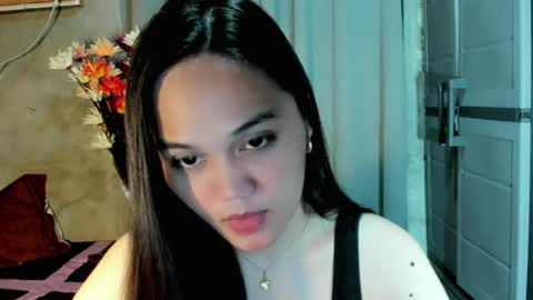 hilarymolly online show from 07/12/26, 09:39