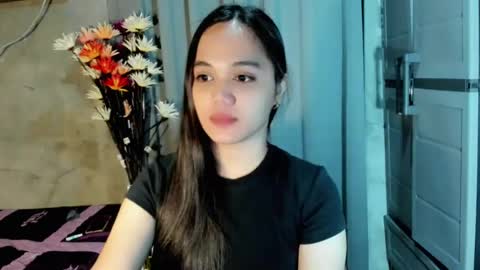 hilarymolly online show from 07/29/26, 04:16