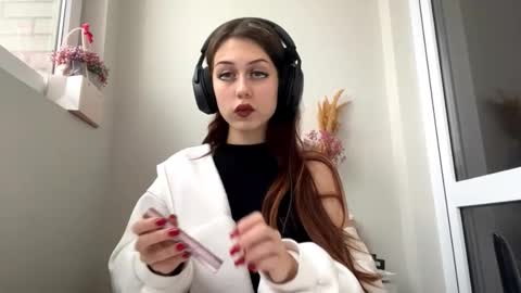 Hi Im Elizabeth online show from 10/10/25, 01:43