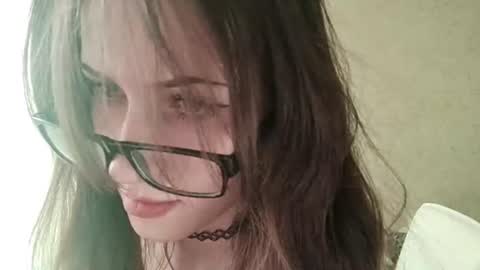 Snapshot of hilijas chatting on 06/28/26, 12:33 hilijas online show from 06/28/26, 12:33