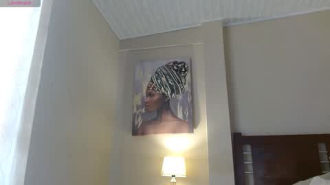 Snapshot of hillary_foox chatting on 11/18/25, 06:34 Hillary online show from 11/18/25, 06:34