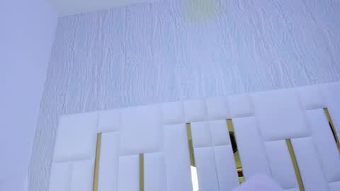 Hillary online show from 12/02/25, 11:37