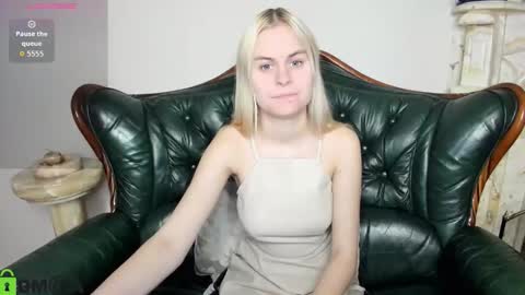 Snapshot of hilleva chatting on 11/06/25, 09:26 hilleva online show from 11/06/25, 09:26