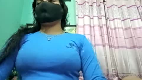 himuhimu22 online show from 01/13/25, 03:15