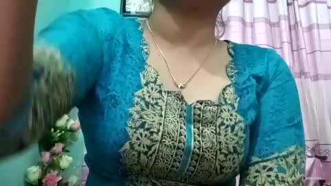 himuhimu22 online show from 01/14/25, 10:06