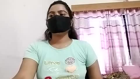 himuhimu22 online show from 06/15/26, 08:16