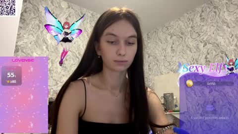 Snapshot of hinadesire chatting on 05/18/26, 07:52 Hina online show from 05/18/26, 07:52