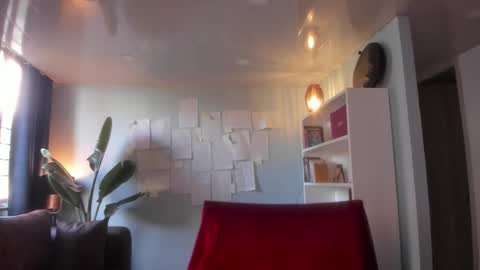 Hinnata online show from 09/17/25, 01:24