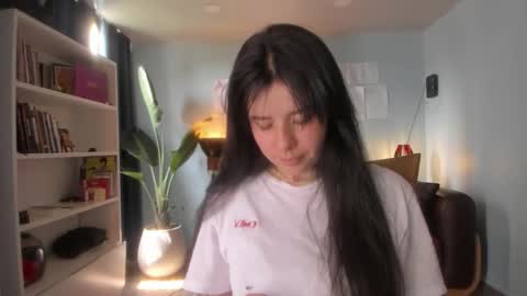 Hinnata online show from 10/27/25, 05:39