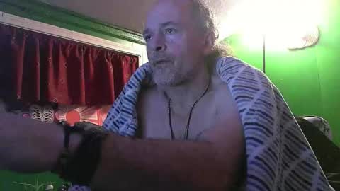 hippiedad333 online show from 02/06/26, 10:40