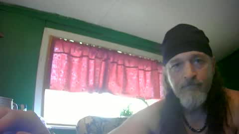 hippiedad333 online show from 06/30/26, 07:59