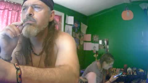 hippiedad333 online show from 07/08/26, 06:56