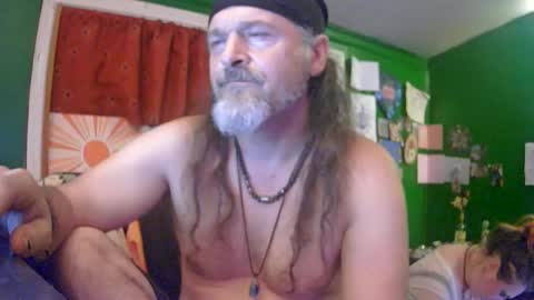 hippiedad333 online show from 07/10/26, 02:49