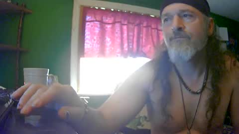 hippiedad333 online show from 07/13/26, 07:49