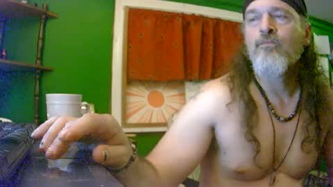 hippiedad333 online show from 07/14/26, 04:06