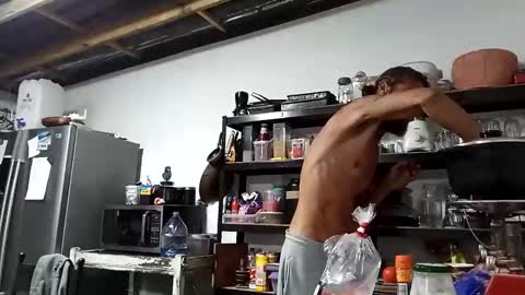 Snapshot of hippieguysa11 chatting on 11/05/25, 04:07 hippieguysa11 online show from 11/05/25, 04:07