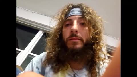 hippiejagain online show from 10/04/25, 03:15