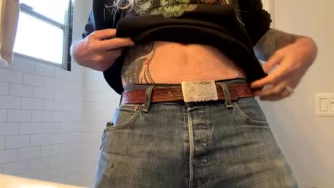 hippybiker online show from 01/19/25, 06:32