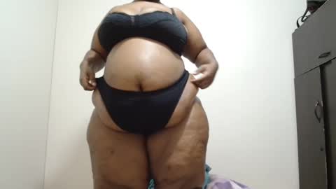 hips2sexy online show from 02/17/25, 08:26