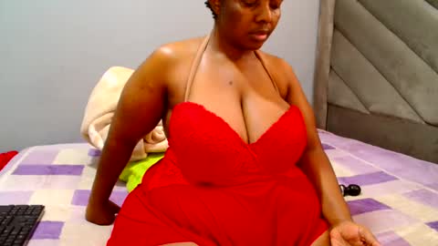 hips2sexy online show from 11/19/25, 08:25