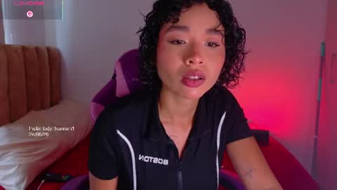Snapshot of hipshannah chatting on 06/26/26, 06:23 H A N N A H online show from 06/26/26, 06:23