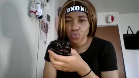 Snapshot of hisfreakyqueen86 chatting on 06/10/26, 10:30 hisfreakyqueen86 online show from 06/10/26, 10:30