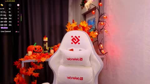 Ella online show from 10/25/25, 06:35