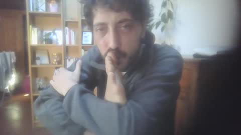 Snapshot of hitmenoww chatting on 02/13/26, 09:05 hitmenoww online show from 02/13/26, 09:05