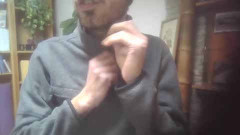 Snapshot of hitmenoww chatting on 03/22/26, 11:13 hitmenoww online show from 03/22/26, 11:13