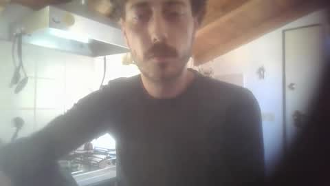 Snapshot of hitmenoww chatting on 04/08/26, 01:44 hitmenoww online show from 04/08/26, 01:44