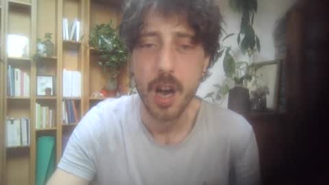 Snapshot of hitmenoww chatting on 06/11/26, 07:28 hitmenoww online show from 06/11/26, 07:28