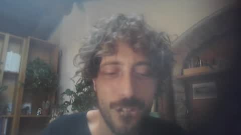 Snapshot of hitmenoww chatting on 07/27/26, 11:06 hitmenoww online show from 07/27/26, 11:06